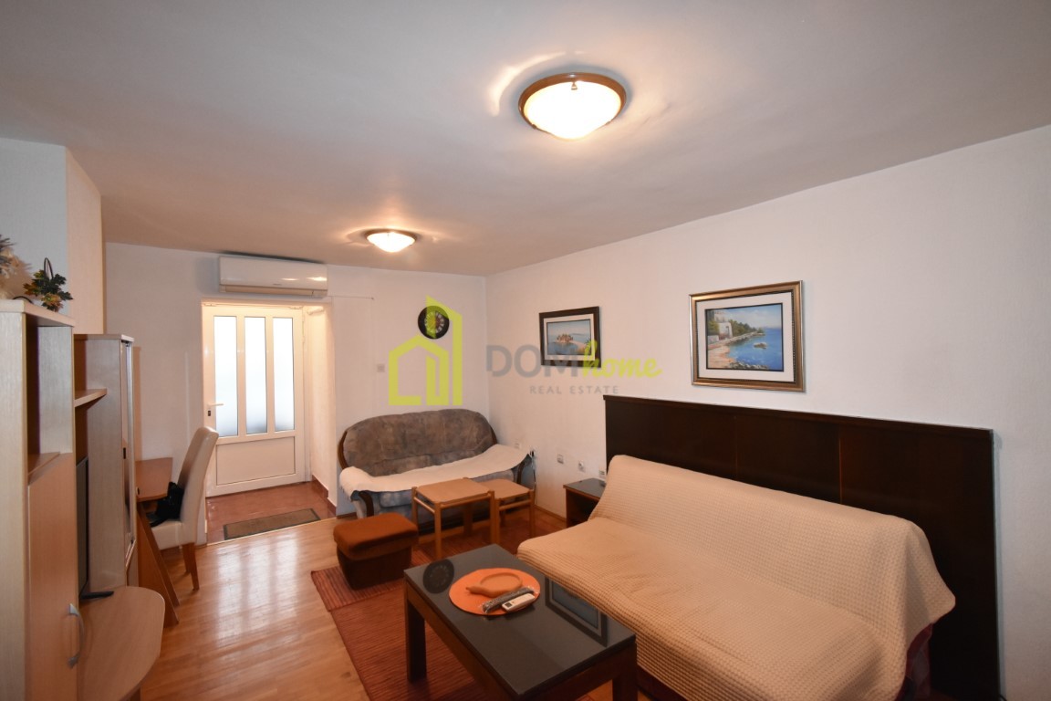 Jednosoban stan 40m2, Momišići